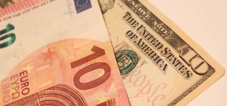 EUR To USD Exchange Rate Dire Outlook Ahead For Euro In 2017 eur-to-usd-exchange-rate-dire-outlook-ahead-for-euro-in-2017