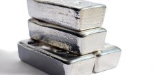 These Two Charts Say Silver Prices Could Rise to $33.55 an Ounce