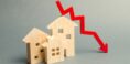 nvestors Beware: U.S. Housing Market Teetering on Brink of Crisis