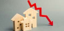 nvestors Beware: U.S. Housing Market Teetering on Brink of Crisis