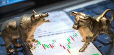 Big Disparity in Stock Market: Where the Risks & Opportunities Are